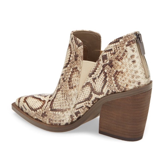 NEW Vince Camuto Gradina Snake Python Booties Boots - Picture 3 of 7